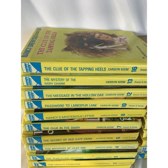 Lot of 22 Nancy Drew Mystery Glossy Flashlight Series (#1-45 Assorted) - Picture 5 of 7